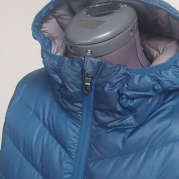 Lole Lightweight, Downfilled, Hooded, Puffer Coat in Blue - Size S - Picture 4 of 10